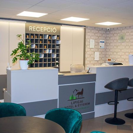 Lipicai Hotel Es Etterem Szilvásvárad エクステリア 写真