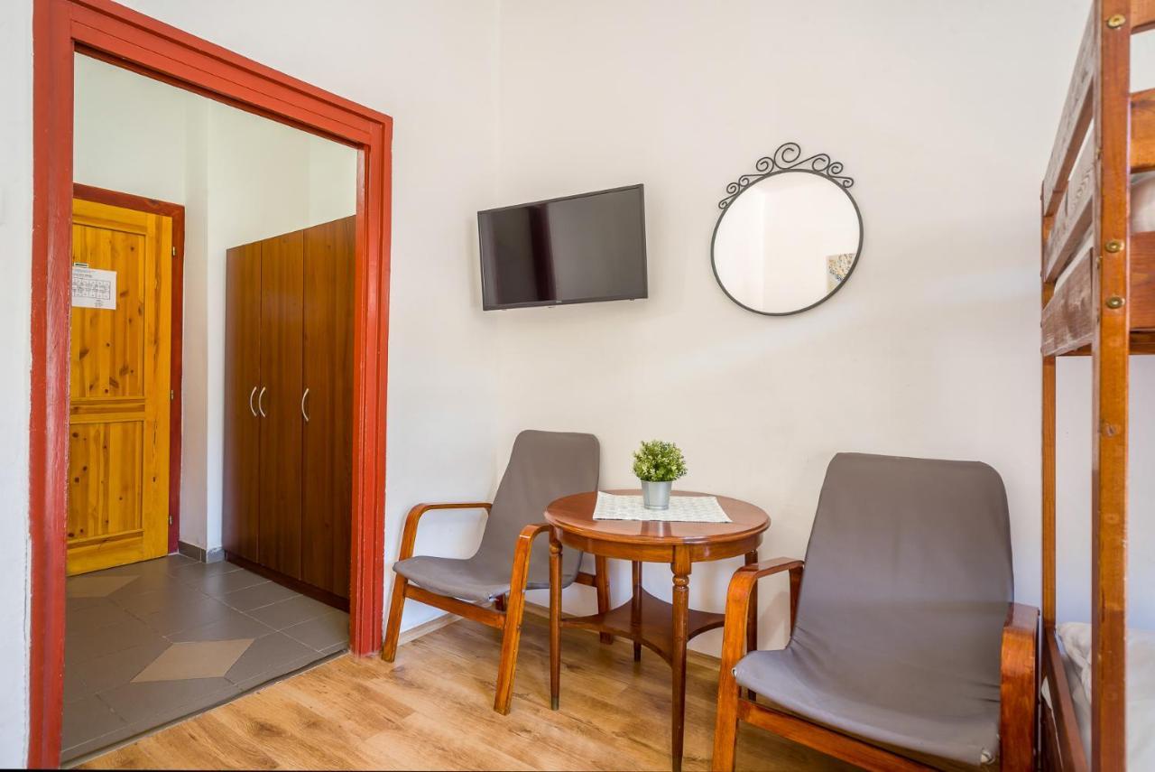 Lipicai Hotel Es Etterem Szilvásvárad エクステリア 写真